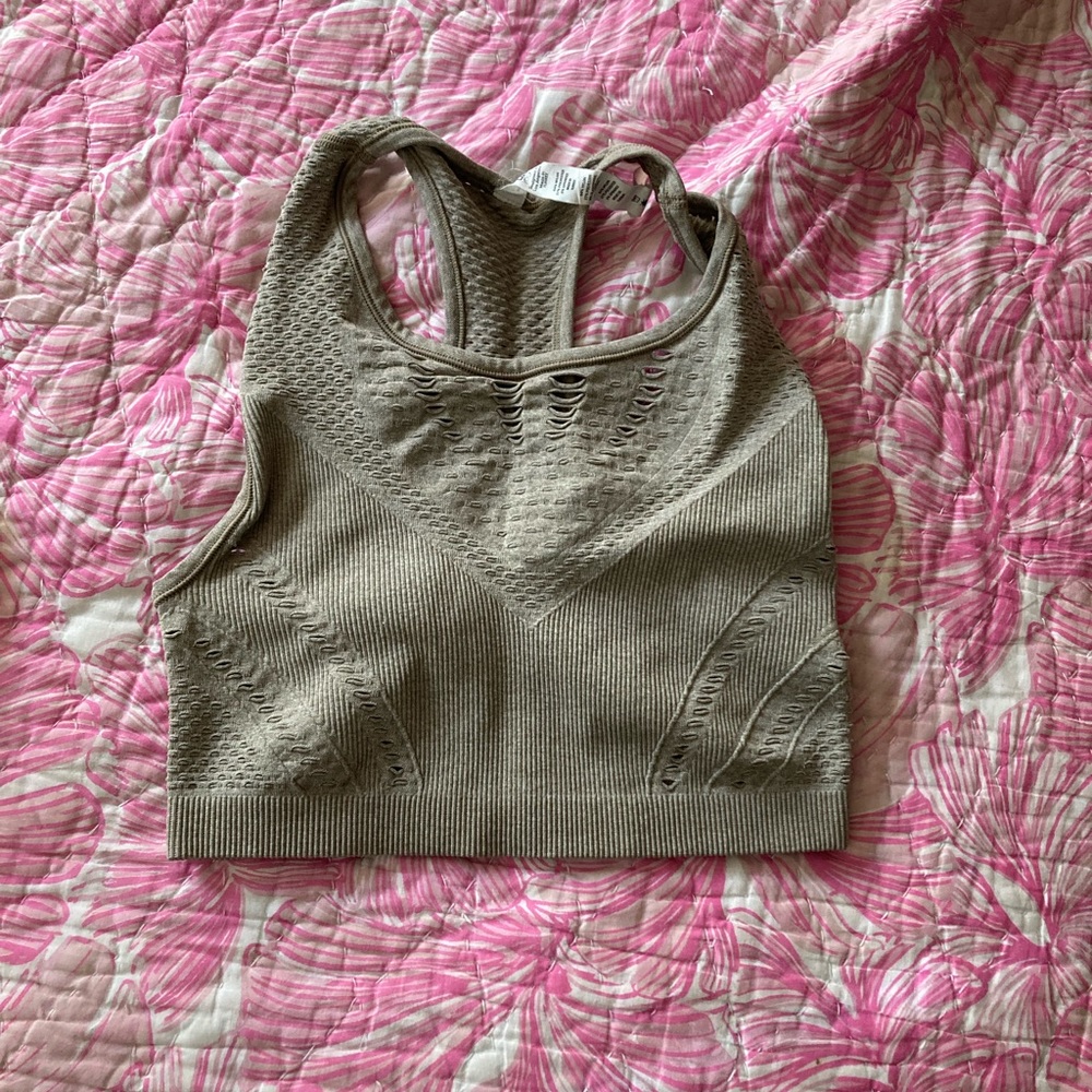 Alo yoga lark crop top new without tags size small